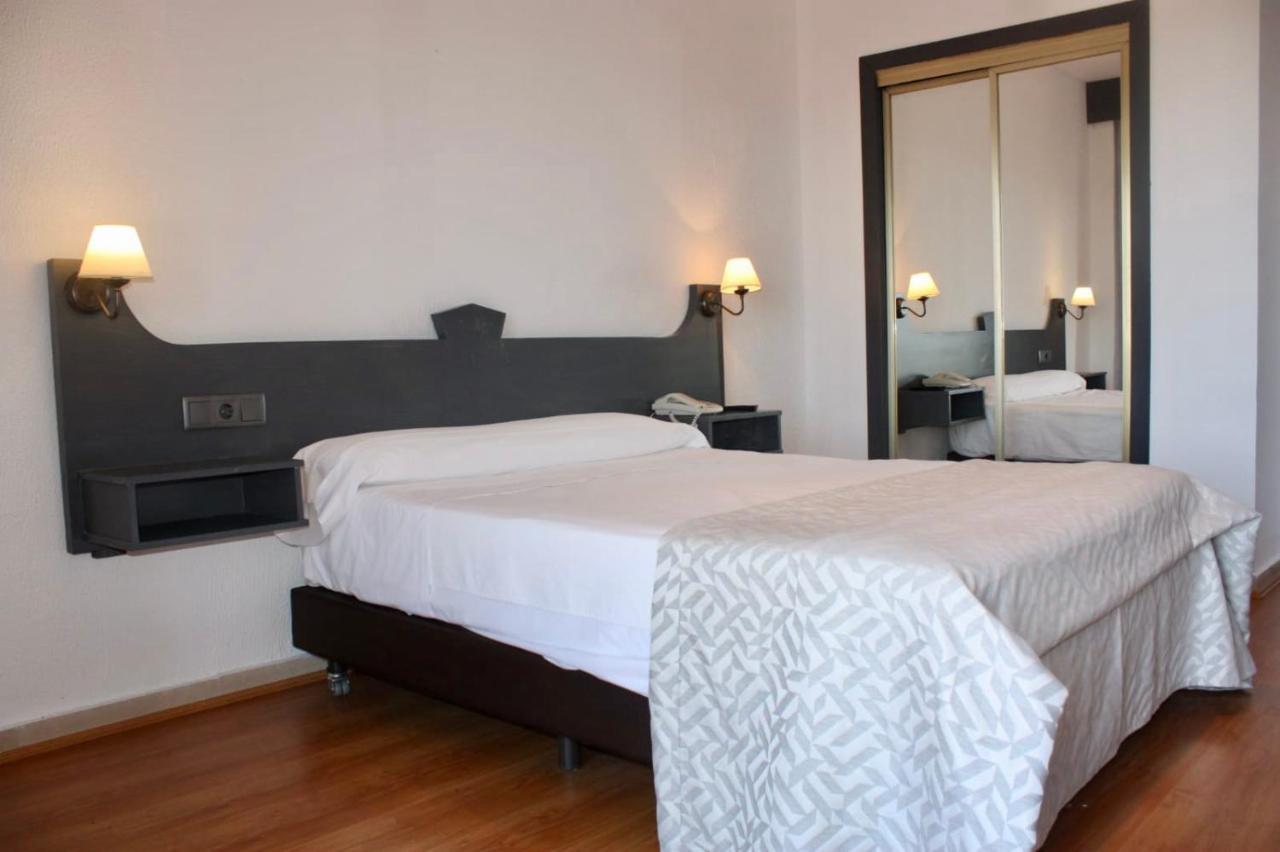 Hotel Lisboa Бадахос Екстериор снимка