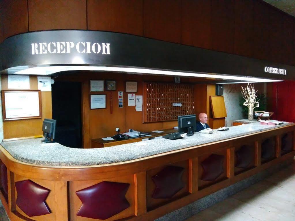 Hotel Lisboa Бадахос Екстериор снимка