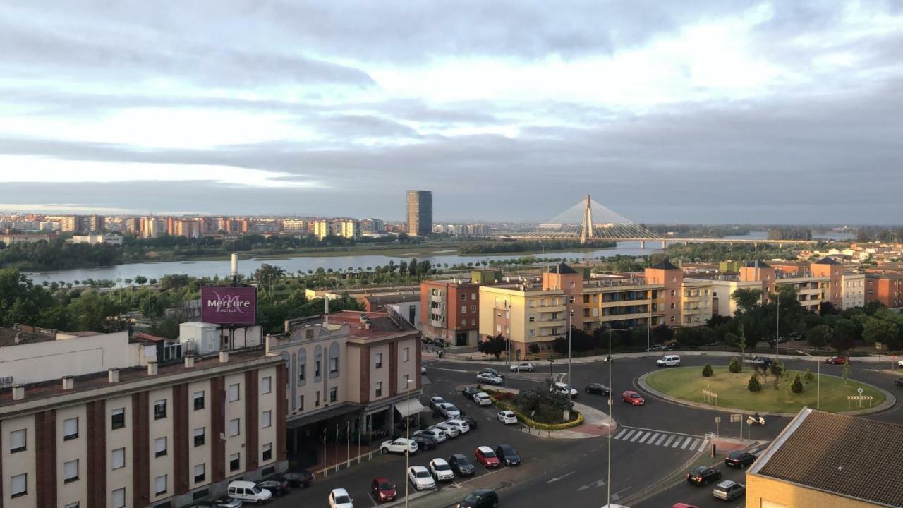 Hotel Lisboa Бадахос Екстериор снимка
