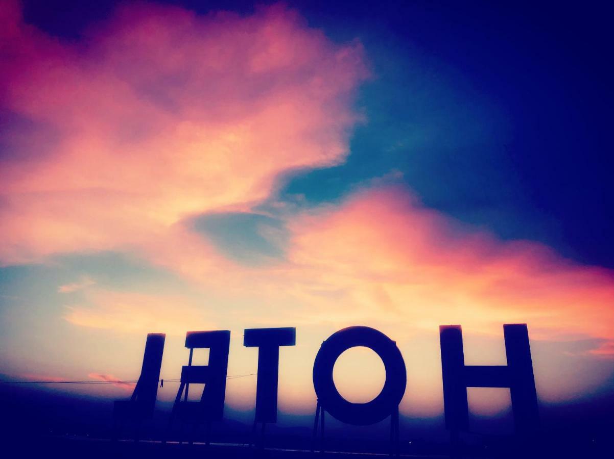 Hotel Lisboa Бадахос Екстериор снимка