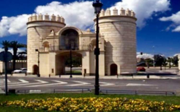 Hotel Lisboa Бадахос Екстериор снимка